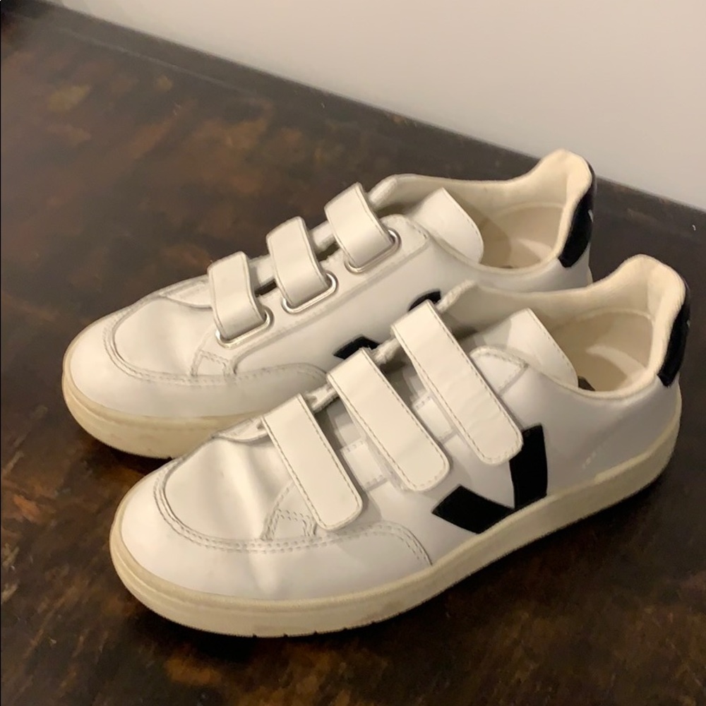 Veja sneakers